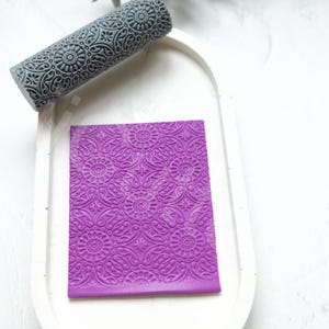 Floral Texture Roller: Seamless Clay Pattern Tool