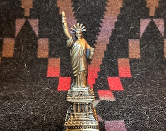 Vintage Brass Statue of Liberty Souvenirs Replicas from the 1920s
