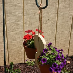 2 Garden Pot Hanger