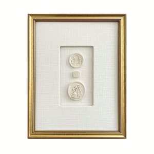 4 Ivory - Intaglios Europeus - Arte emoldurada em linho Shadowbox