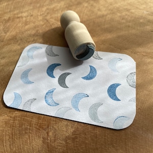 Mini Tampon Lune. Tampon à encre lune petit format. Tampon pour anniversaire. Tampon lune Mariage