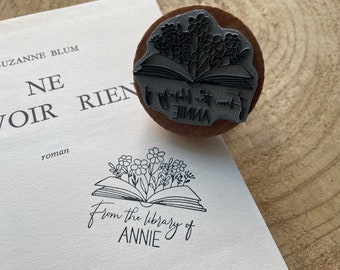 Flowers Book stamp with first name. First Name and Book ink stamp. Personalized Literature Gift. Ex Libris stamp