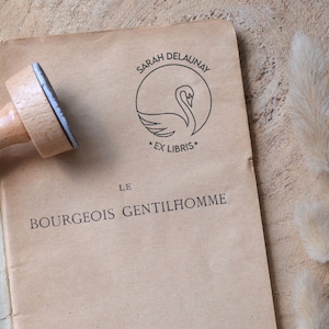 Tampon Ex Libris personnalisé Cygne. Tampon à encre Ex Libris Cygne. Tampon pour livre Cygne personnalisable. Cadeau bibliothèque