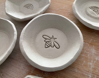 Bee pottery stamp. Bee ceramic stamp. Stamp for ceramic pottery.