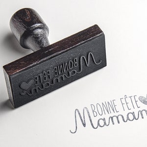 Tampon à message Bonne fête Maman Coeur. Tampon à encre Fête des mères. Tampon pour Maman