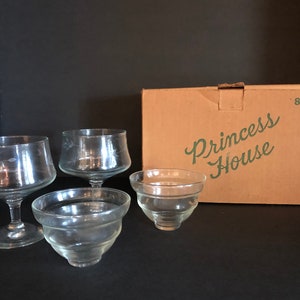 Vintage Princess House Seafood etched, glass cocktail glasses with liners