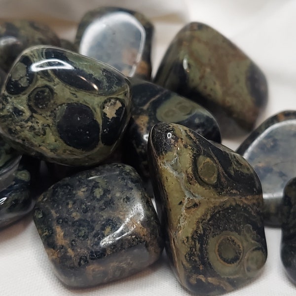 Kambaba Jasper Tumbled Crystal, Green Metaphysical Stones, Crocodile Stone, Frog Stone