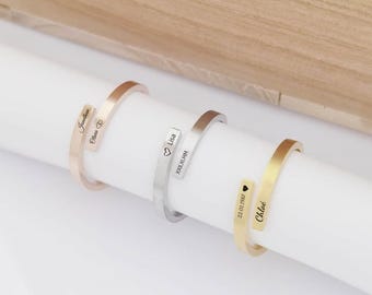 Personlig graverad ring, personlig namnring, initialring, guldring till henne, födelsedagspresent, julklapp till kvinnor