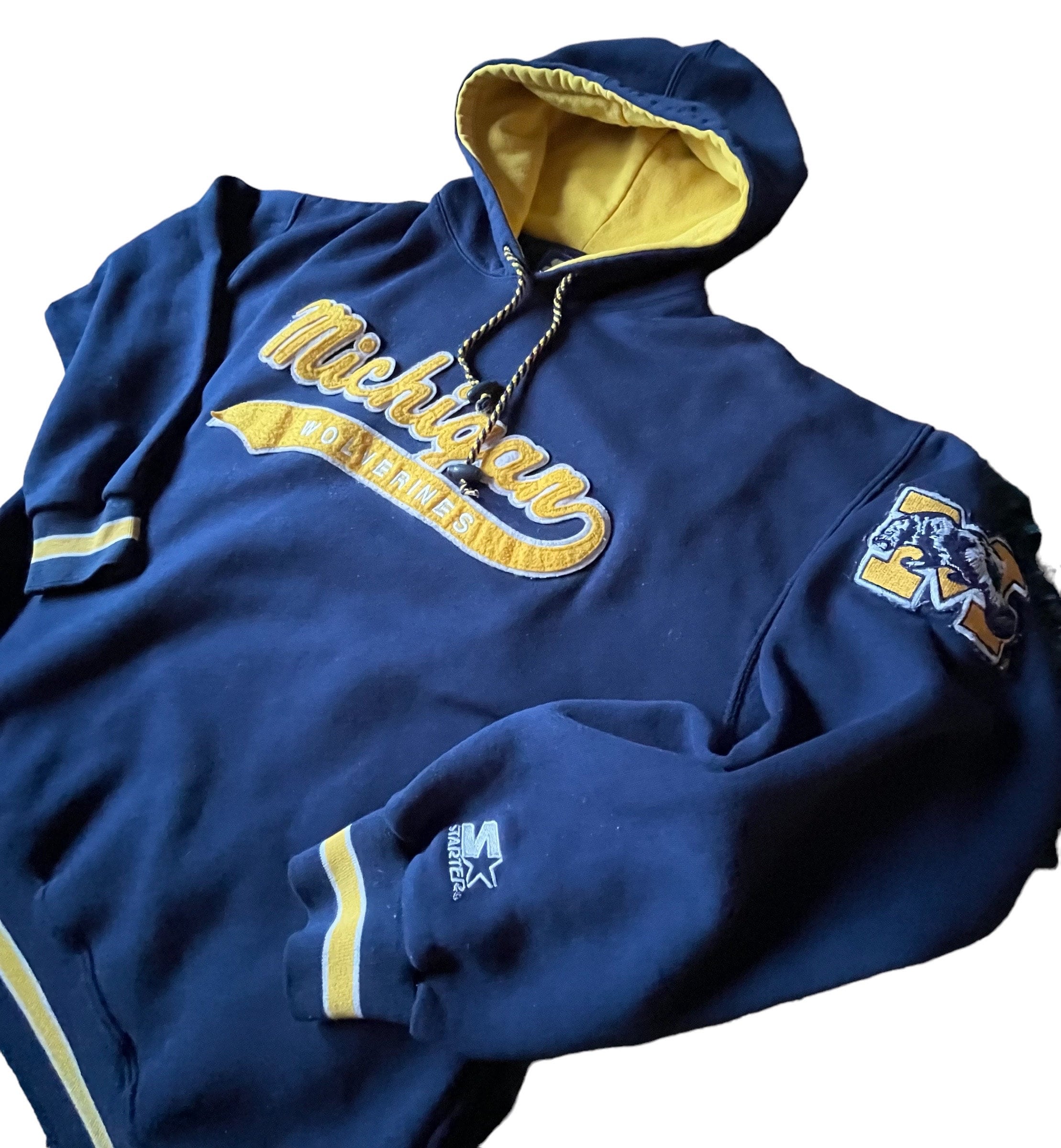 Vintage 1990's NCAA Michigan Wolverines Starter Script Tailsweep