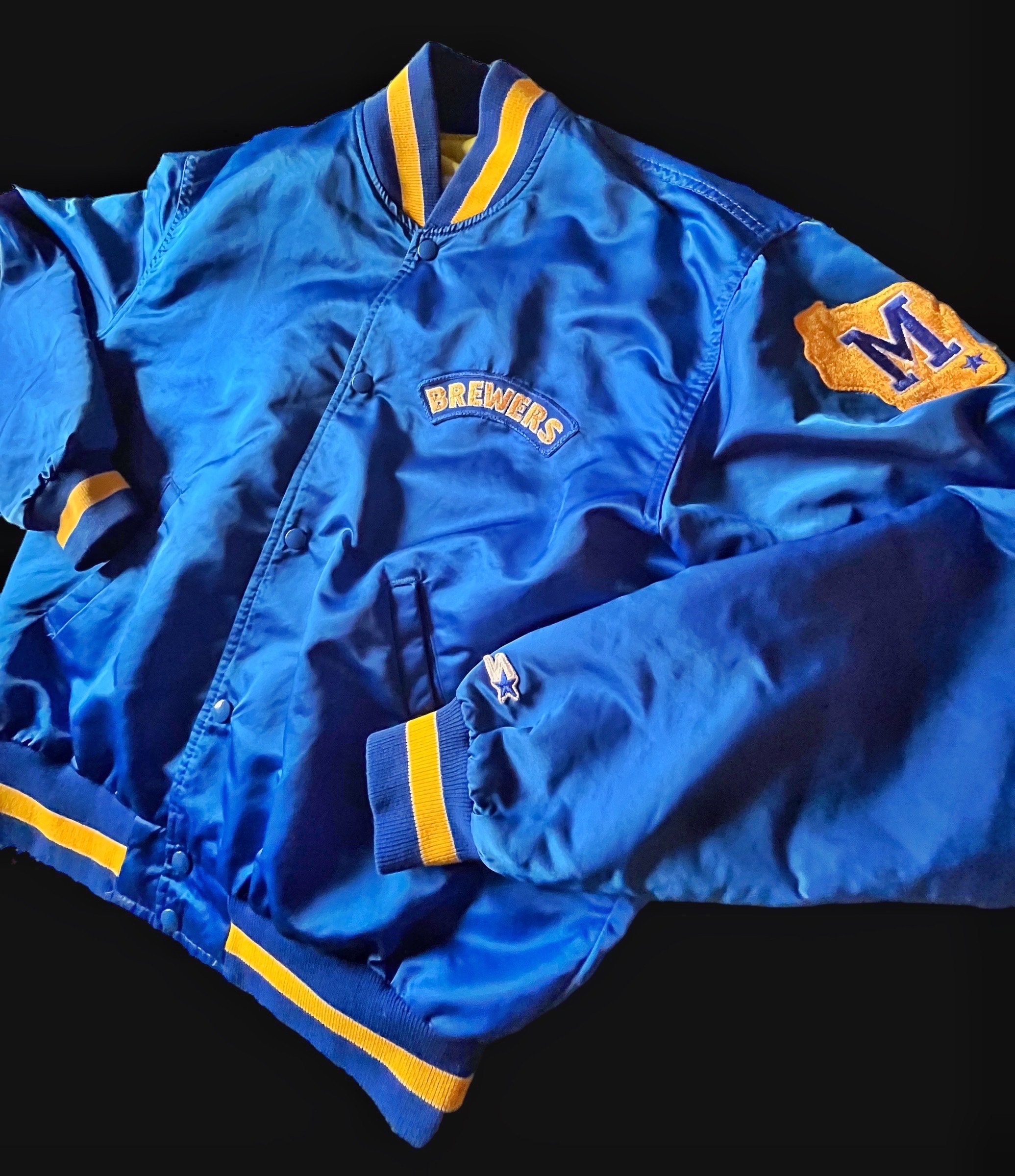 ヴィンテージアメリカ製 スターター MLB ブルワーズ スタジャン 80s90s Vintage 1980's MLB Milwaukee Brewers Starter Satin Bomber Jacket