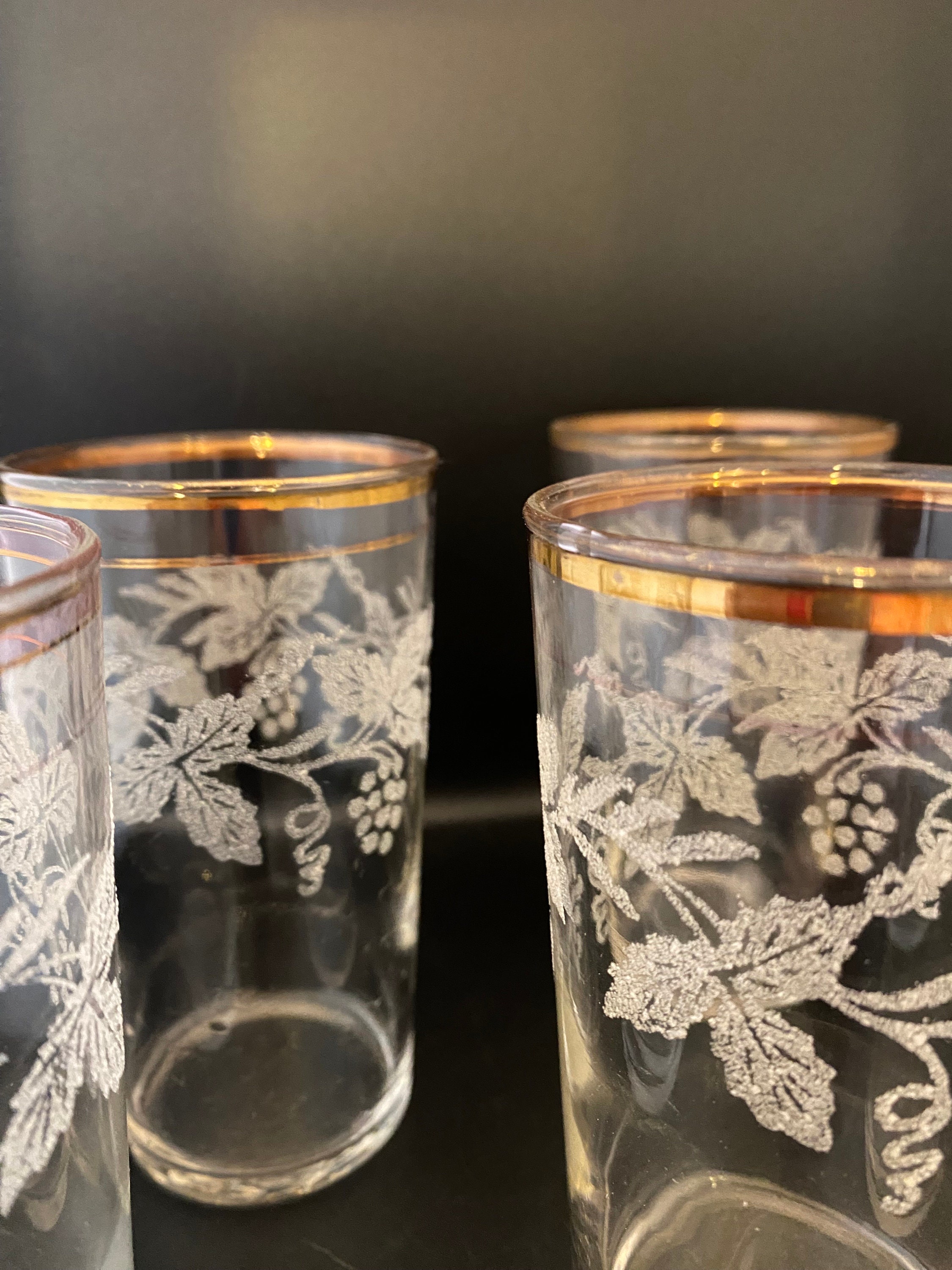 Set of 3 Vintage Etched Glass Tumblers With Grapes Leaves Vines, Drinking  Glasses Retro Juice Grape Leaf Etching 