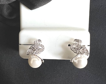 925 Sterling Silver, Diamond and Pearl Flamingo Stud Earrings. The Flamingo Earrings for Women Animal Stud Earrings