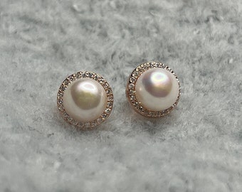 Freshwater Pearl Round Diamond Earrings | Pearl Earrings with Diamond Circle in Silver | Rose Gold Halo Studs For Daily Fashion Style