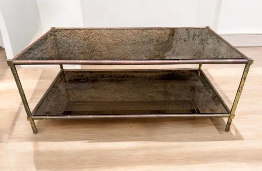 Table Rétro Française 1970 - Laiton Et Verre Fumé - Occasion