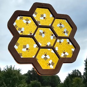 Honeycomb Bee Acrylic Wooden Suncatcher with Transparent Acrylic Background, Beekeeper Gift, Honey Enthusiast, Housewarming Present