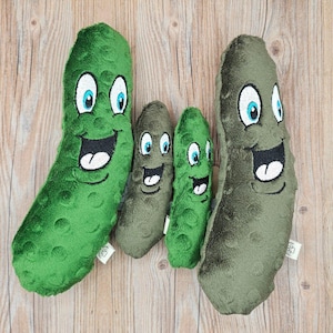 Stuffed Pickle Pal Plush, Super Soft Gift, Sensory Material, Pickle Enthusiast, Multiple Sizes and Colors, Pocket Plushie, Pickle Stuffies