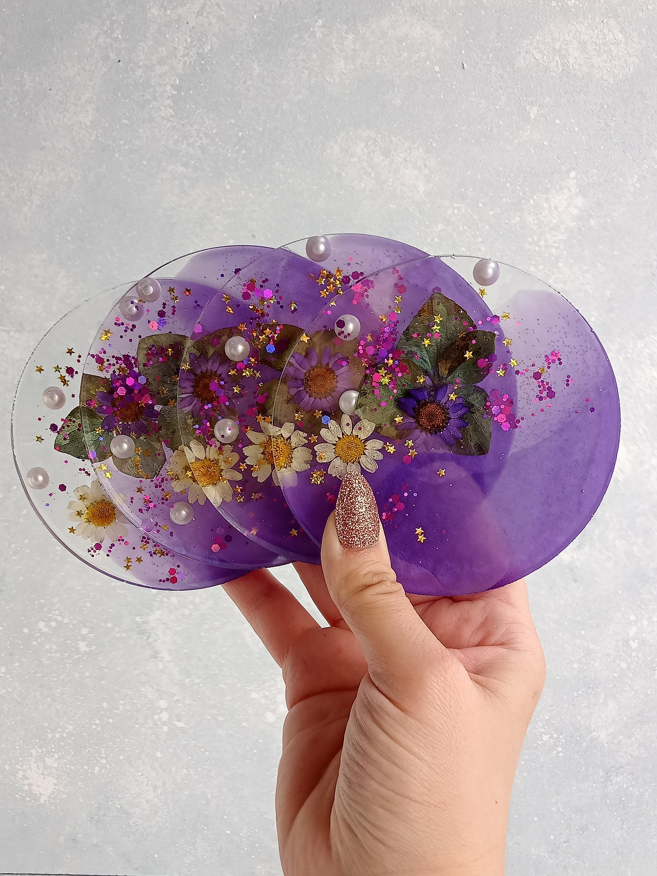 紫の花柄ハンドメイド樹脂コースター4枚セット、新築祝いギフト、7月の