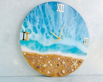 Ocean Resin Wanduhr: Seashell Beach Decor, moderne Kunst