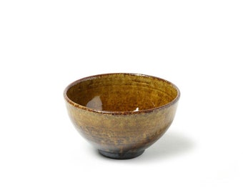 Cuenco de arroz Kei Kawachi con glaseado ámbar