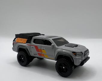 1/64 Toyota Tacoma Tent Low Profile Rack