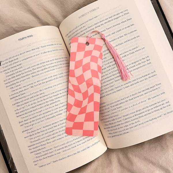Pink Wavy Checkered Patterned Bookmark | Booktok | Book Lover Gift | Handmade Bookmark | Birthday Gift | Gift For Book Lover