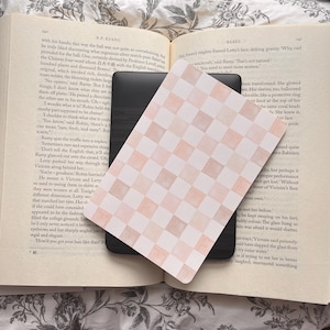 Inserto Kindle moderno Neutral Checker con segnalibro abbinato Custodia trasparente Kindle Skin, regali di libri per la moglie Regalo per fidanzata per amante dei libri