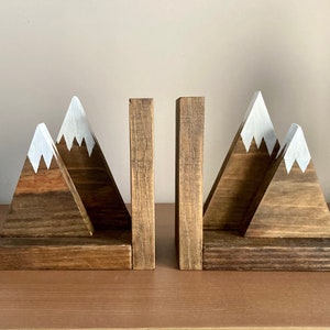 Mountain Book Ends image 1