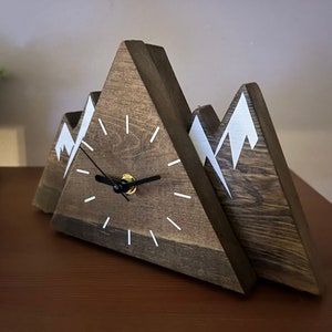 Mountain Desk Clock