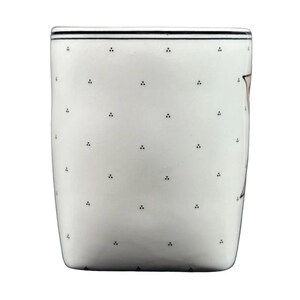Taza con monograma inicial "X" en letra capital, excepcional en todos los sentidos, de Anthropologie. imagen 4