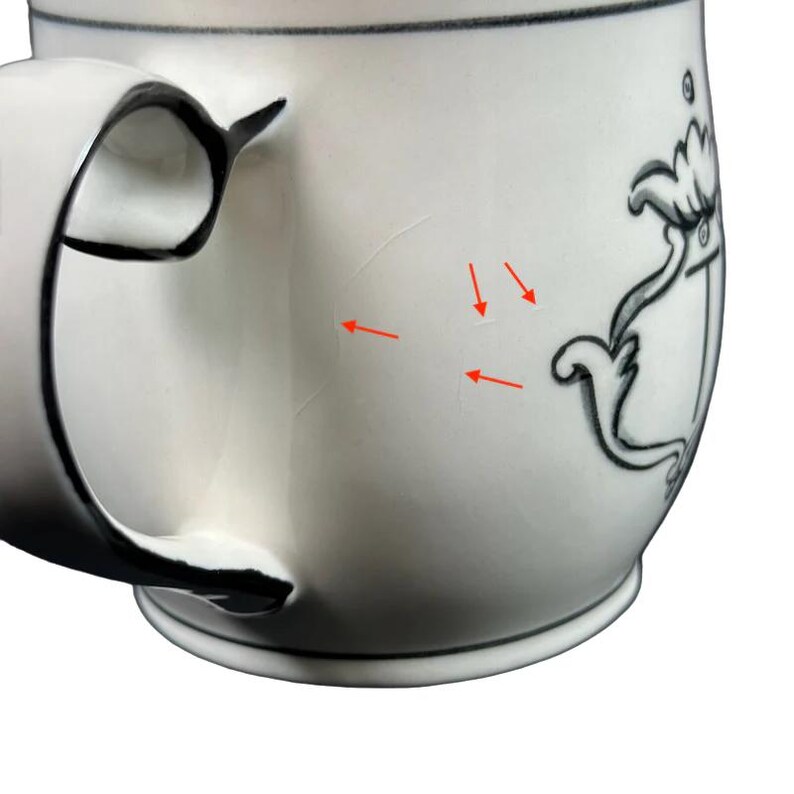 Taza con monograma "T" de Molly Hatch, Anthropologie imagen 7