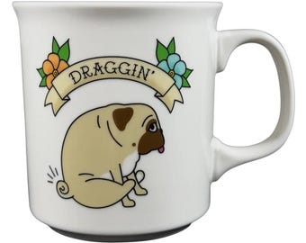 Tazza con carlino che trascina Fred Studio
