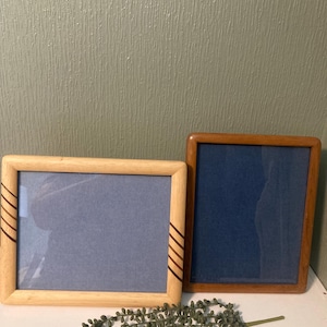 Rounded corner wood frame set