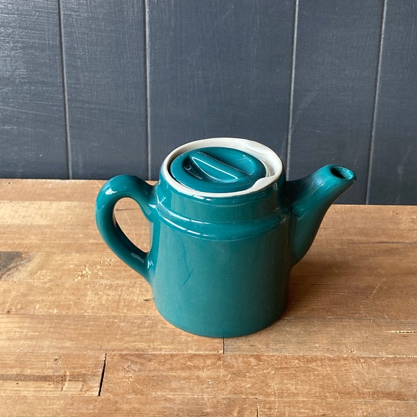 Chefsware single teapot with lid