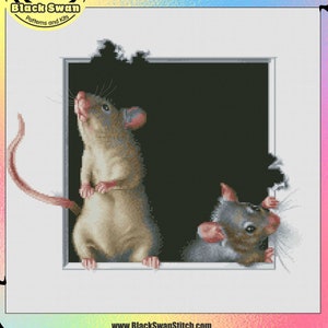 Könnte beinhalten: Kreuzstichmuster mit zwei Mäusen, die aus einem Loch in einer Wand schauen. Das Muster ist 210 Stiche breit und 200 Stiche hoch und verwendet 34 DMC-Farben, darunter 23 einfarbige und 11 gemischte Farben.