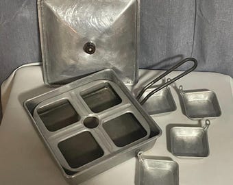 Vintage Aluminum TV Dinner Pan 4 Compartment Set Made in USA 1940s–1950s