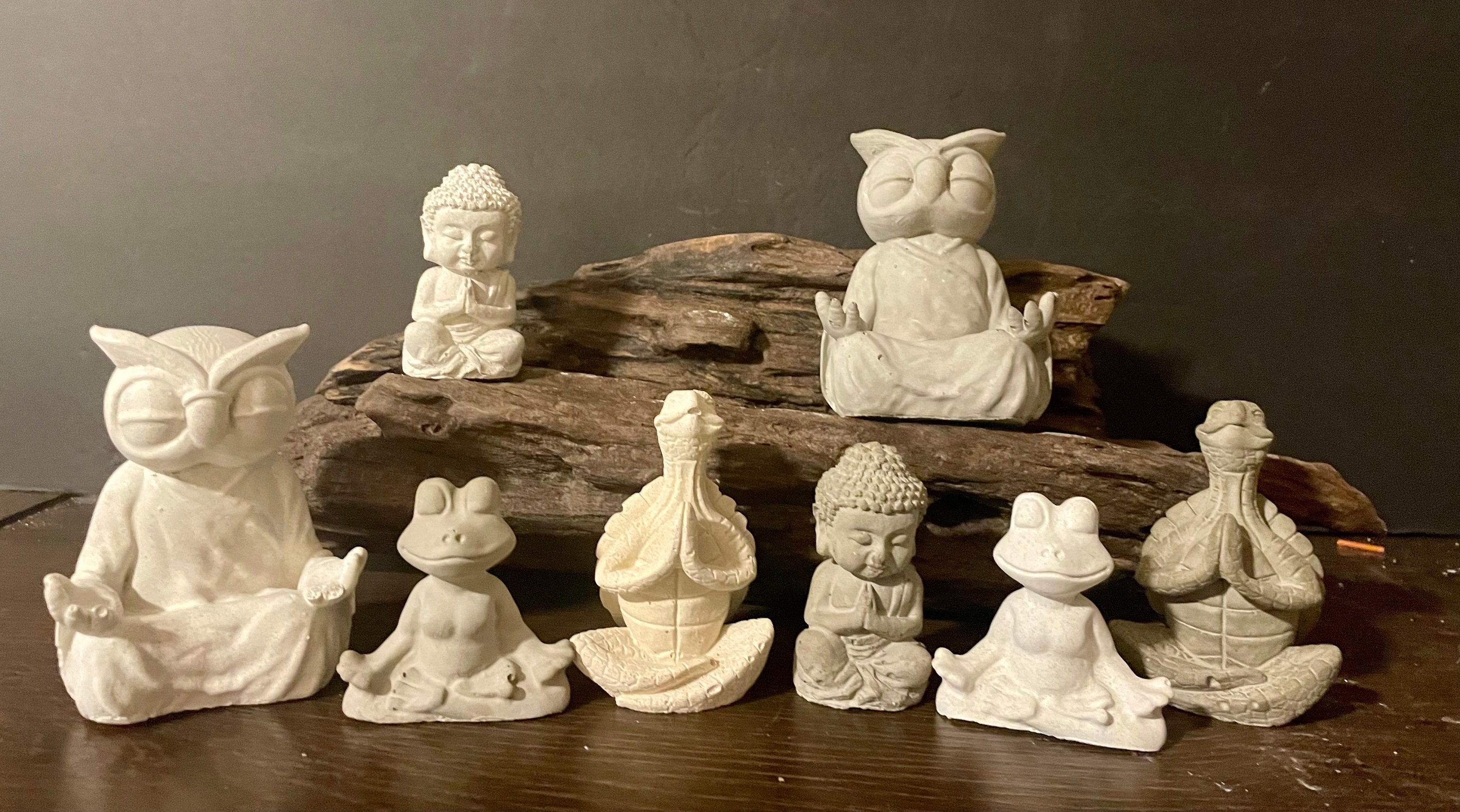  OwMell Meditation Yoga Pose Statue, Ceramic Room décor