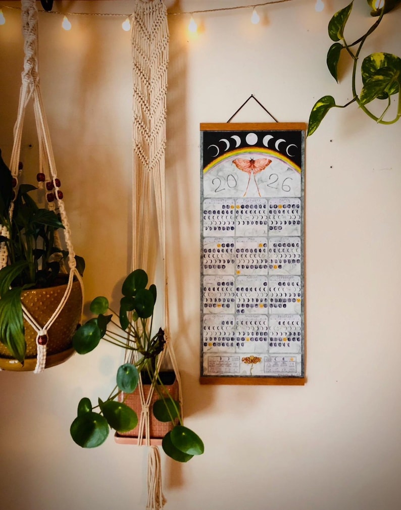 Calendario de fases lunares, 2026. Edición "Canción". ¡Arte funcional y caprichoso! imagen 3