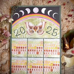 Calendario de fases lunares 2025. Edición "Corazón". ¡Arte funcional y caprichoso!