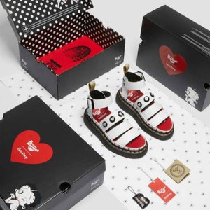 Dr. Martens V Clarissa II Quad Betty Boop Platform Sandal - Etsy Dr. Martens V Clarissa II Quad Betty Boop Platform Sandal - Etsy