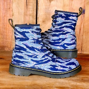 Dr. Martens 1460 Camo