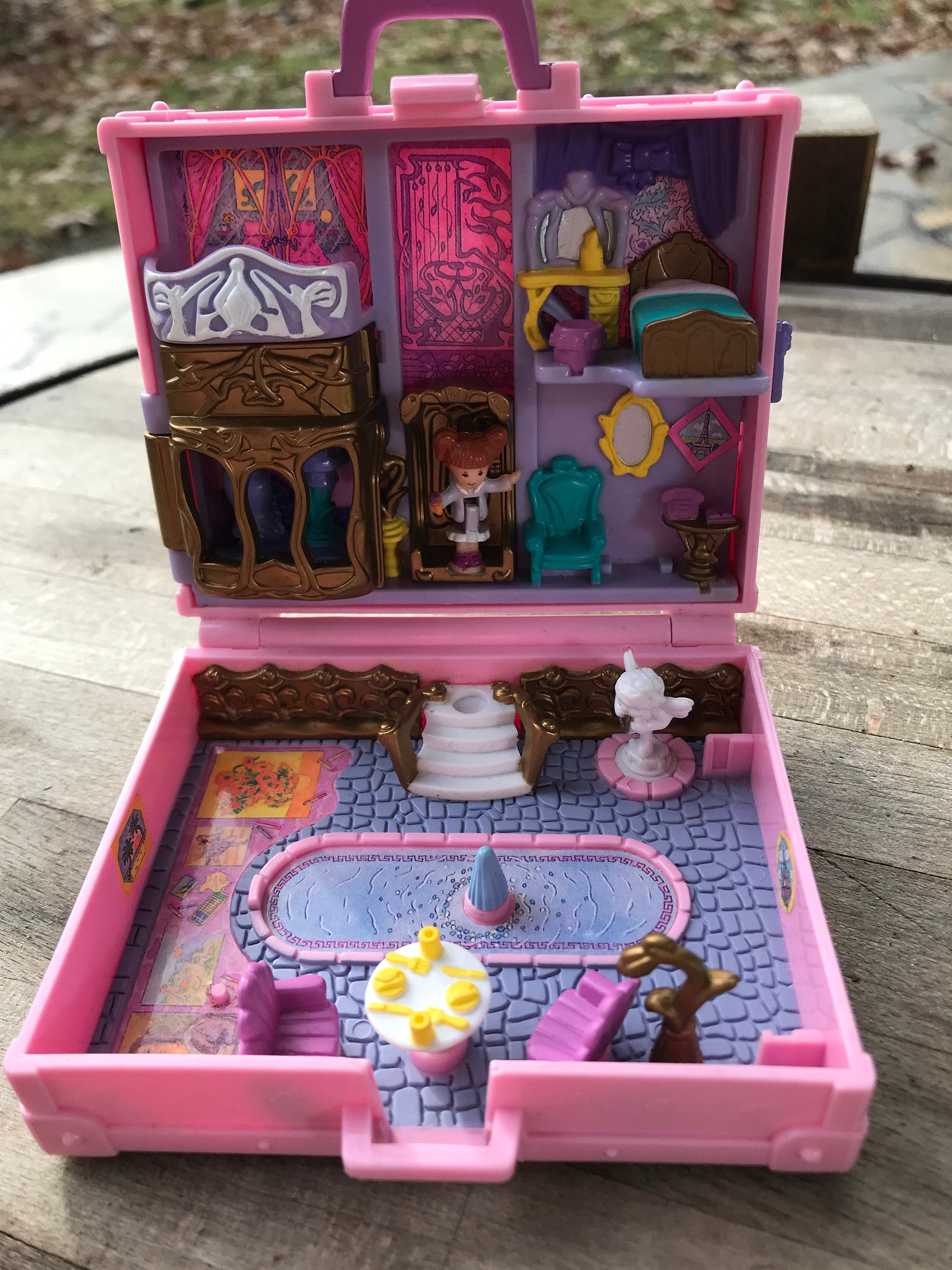 Polly Pocket Suitcase, Dolls & Dollhouses