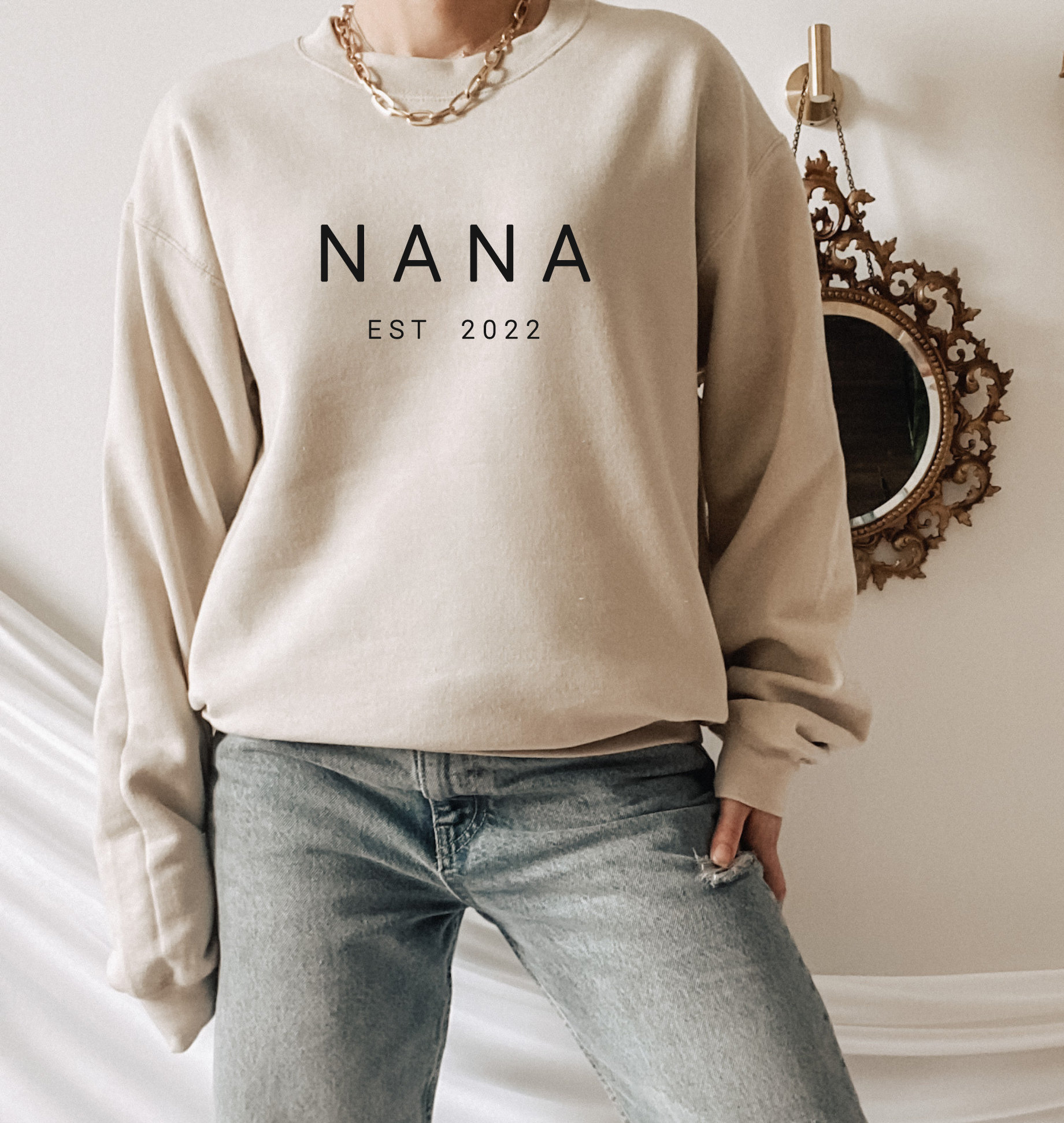 Custom Nana / Albanian Mom or Grandma Sweatshirt, Albanian Sweater, Gift for Mom/Grandma
