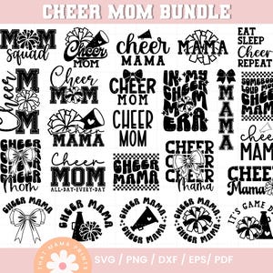 Può includere: Una collezione di disegni a tema cheerleader in bianco e nero. I disegni includono frasi come "Cheer Mom", "Cheer Mama" e "Game Day!" insieme a pompon e megafoni. Il testo è in vari stili.