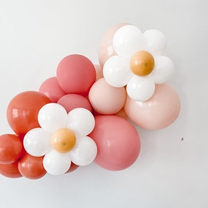Ghirlanda di palloncini a margherita fai da te, decorazione ad arco di fiori, decorazione di compleanno alla moda, decorazione per baby shower, arco per bridal shower boho, ghirlanda boho a tema floreale