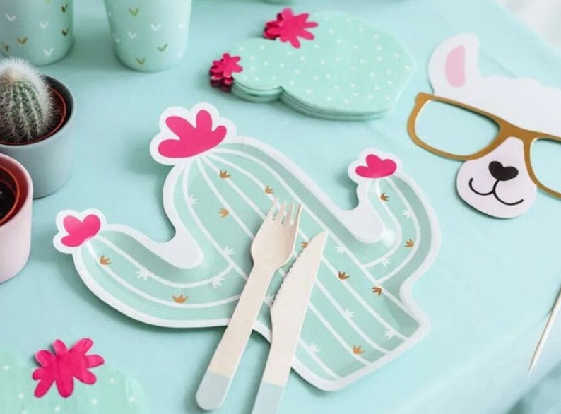 Cactus Plates Cactus Paper Plates Fiesta Party Tableware Mid West Tropical Party Plates Llama Birthday Party Cinco De Mayo