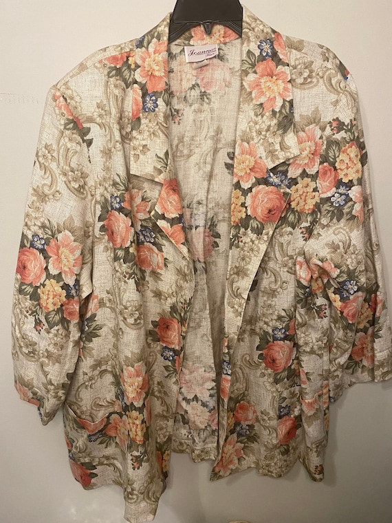 NEW PLUS Vintage Flower Jacket/Blazer - Joanna Plu