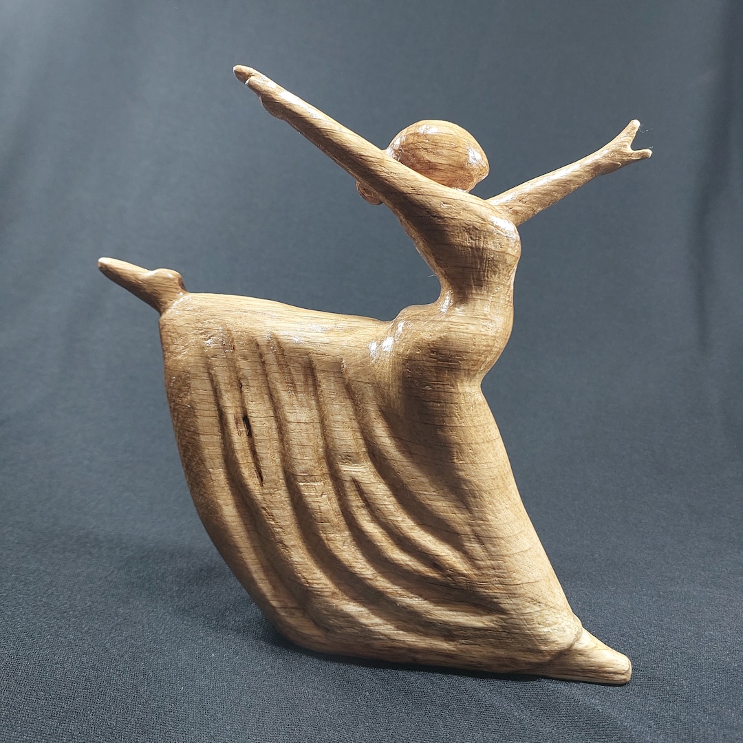 Wood Carved Woman Sculpture Figure and Statue for Living Room, Bedroom