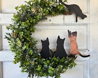 Natural Green Witch Multiple Cats Crescent Moon Wreath • Celestial Front Door Hanger • Boho Botanical Cottagecore Decor • Cat Lovers Gift