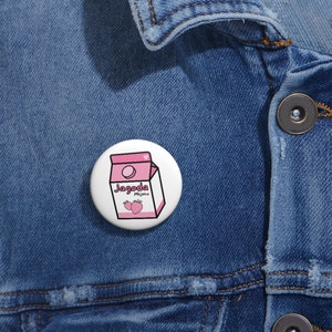 Erdbeermilch, Jagoda Mlijeko - Kawaii Pin Button