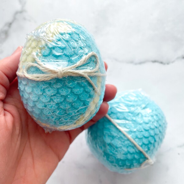 Large Dragon Egg Bath Bomb (filled with toys!)